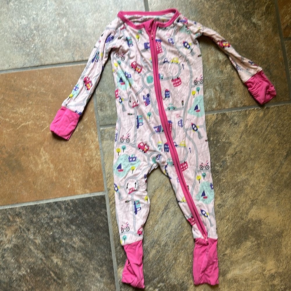 Pink Road trip Print Little Sleepies Zippy - size 6-12 months